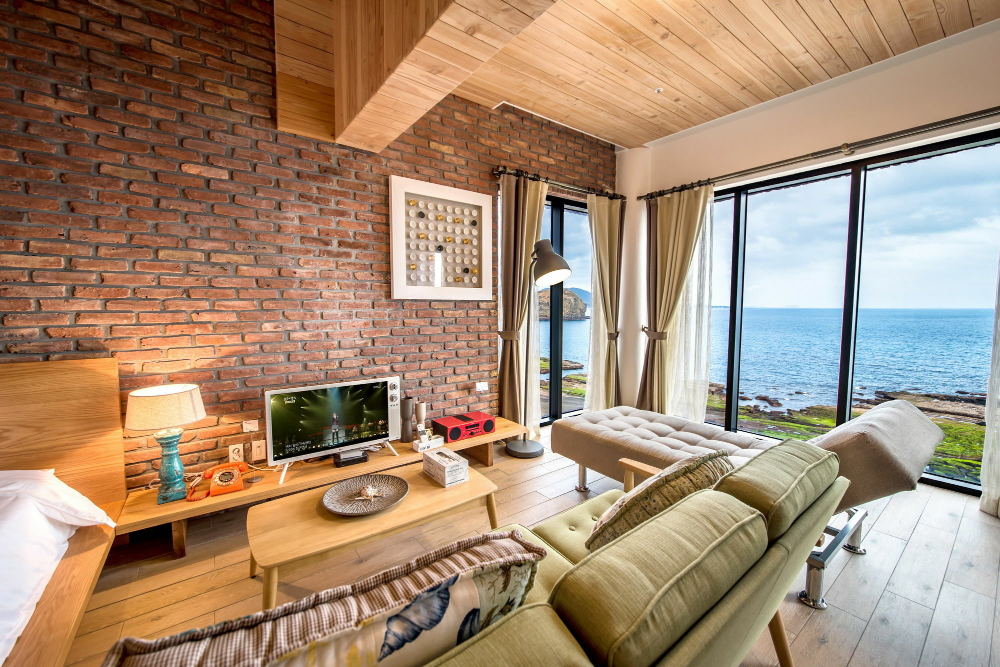 Отель Zen Hideaway@Jeju Согвипхо Экстерьер фото